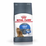 Royal Canin Light Weight Care Корм сухой для взрослых кошек для профилактики лишнего веса